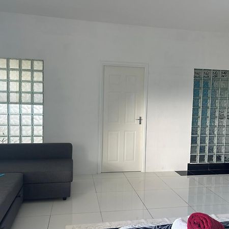 The Olive Tree Apartment Misere Exterior photo