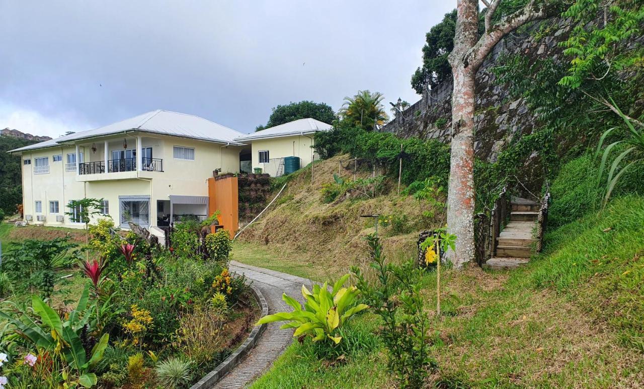 The Olive Tree Apartment Misere Exterior photo