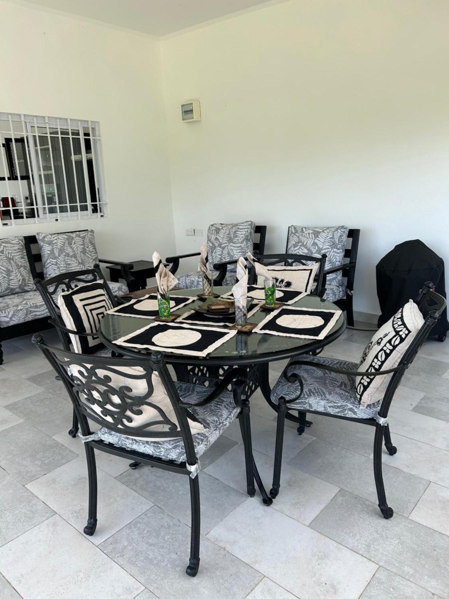 The Olive Tree Apartment Misere Exterior photo